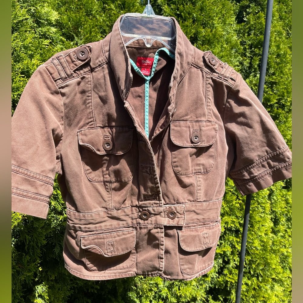 Brown short sleeve blazer button down Sz L